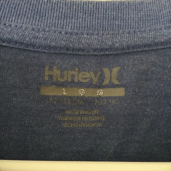 Boys Hurley tee-shirt . Size. Lrge - Picture 5 of 7